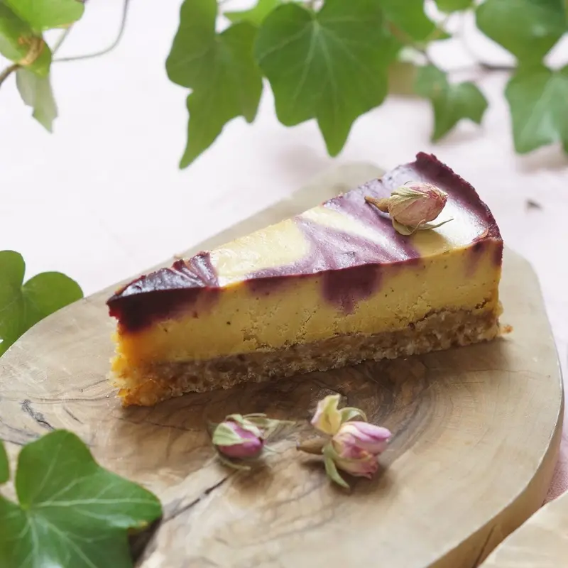 New! Blueberry & Lemon Cheezecake (Large Serves 12-16) 1