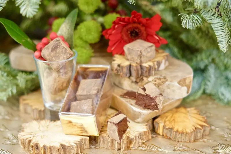Tanya's Festive Raw Chocolate Truffles (Pack Of 2) 1