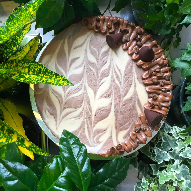 Tiramisu Cheezecake (Large Serves 12-16) 1