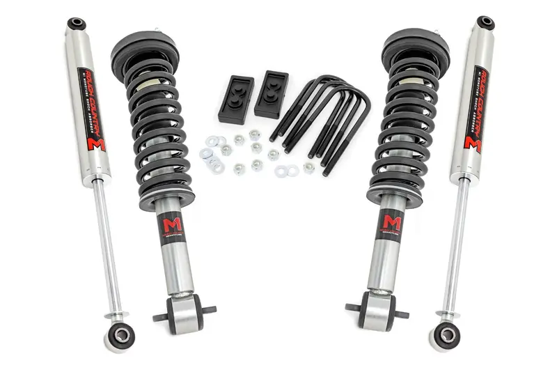 Rough Country 50040 2-Inch Lift Kit – M1 Strut-Based System For 2014–2020 Ford F-150 4Wd 1